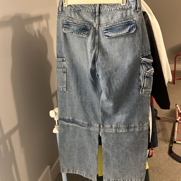 NWT cargo denim jeans - Picture 7 of 8